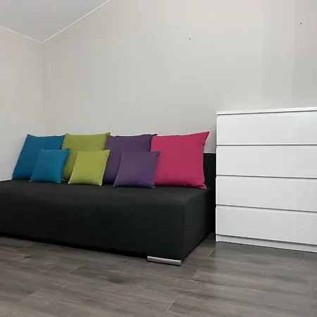 Lejlighed Dwupoziomowe Komfortowe Mieszkanie Krzyki Z Dwiema Lazienkami