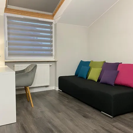 Dwupoziomowe Komfortowe Mieszkanie Krzyki Z Dwiema Lazienkami * 브로츠와프