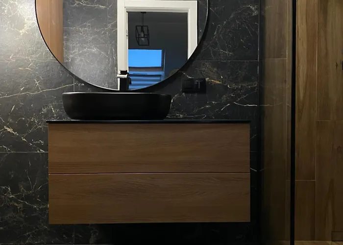 Dwupoziomowe Komfortowe Mieszkanie Krzyki Z Dwiema Lazienkami アパート *