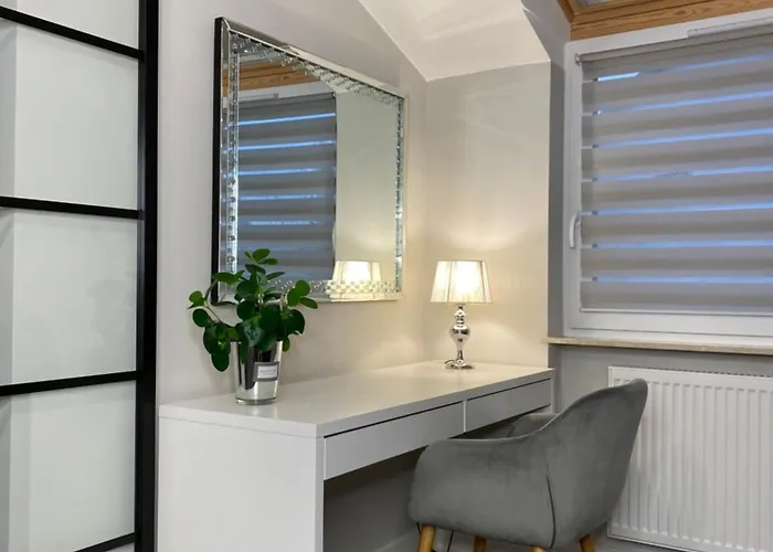 Lejlighed Dwupoziomowe Komfortowe Mieszkanie Krzyki Z Dwiema Lazienkami