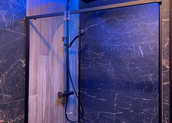 Dwupoziomowe Komfortowe Mieszkanie Krzyki Z Dwiema Lazienkami